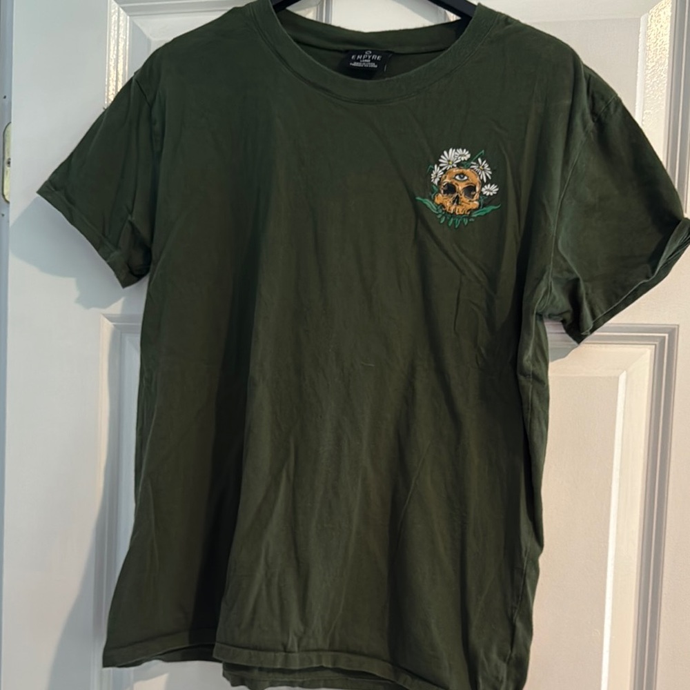 Empyre Green T-Shirt with Skull and Floral Design